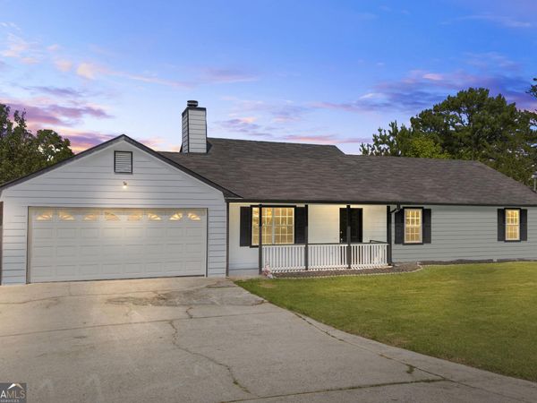 2848 Rocky Pointe Way, Snellville, GA 30078