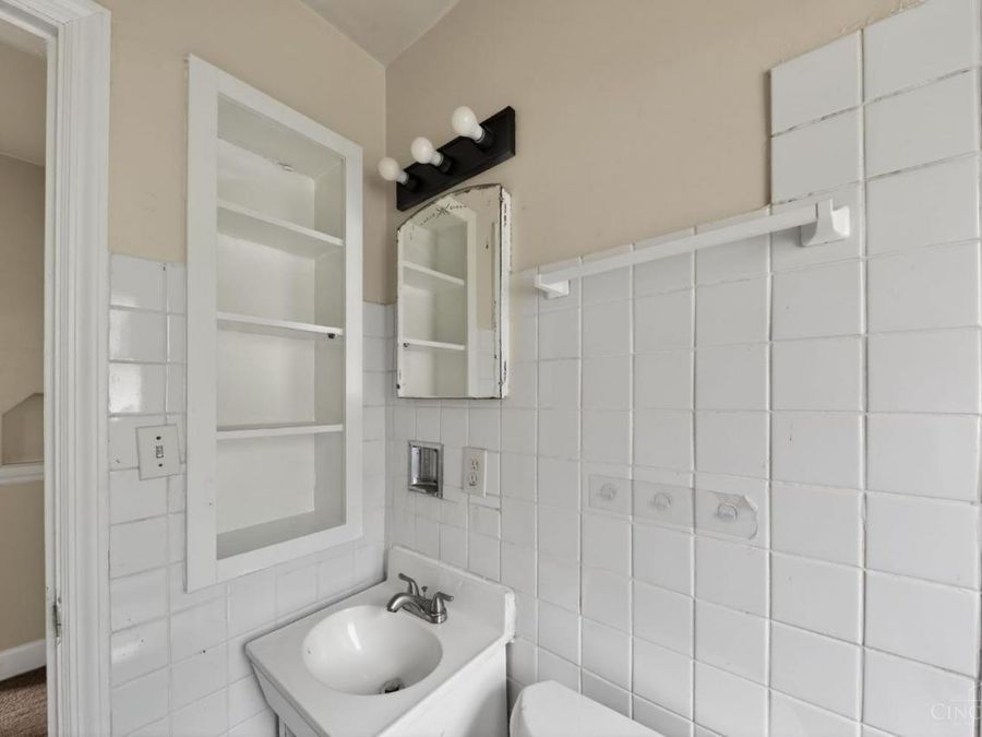 1778 Ashbrook Drive, Cincinnati, OH 45238 Photo 20
