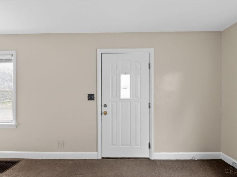 1778 Ashbrook Drive, Cincinnati, OH 45238 Photo 9