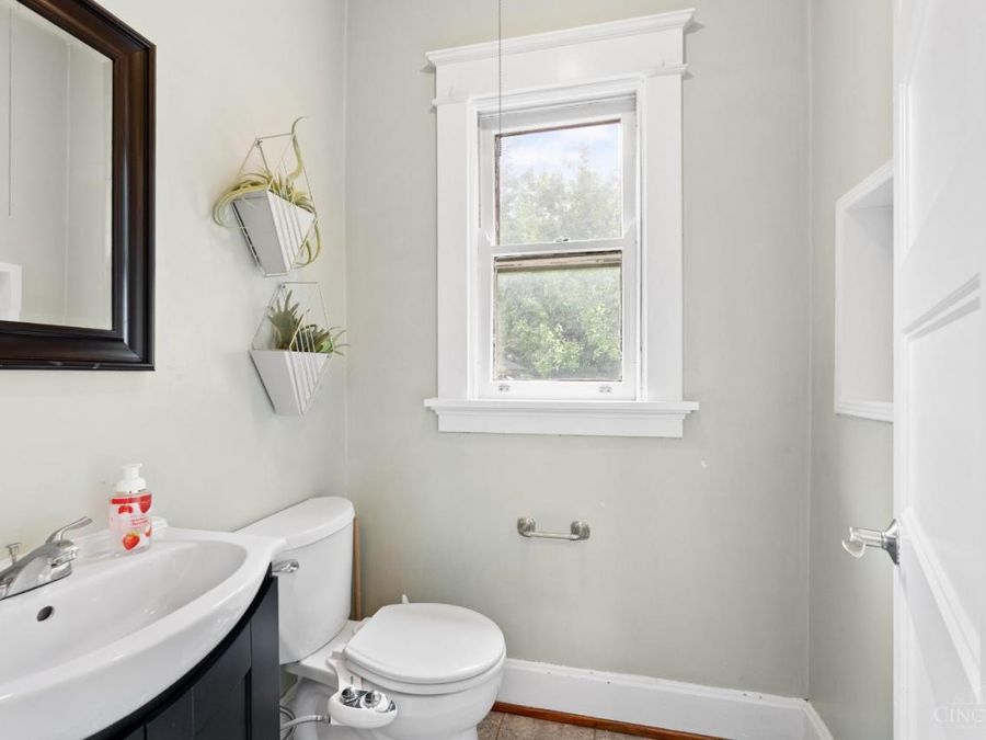 3028 Hull Avenue, Cincinnati, OH 45211 Photo 14