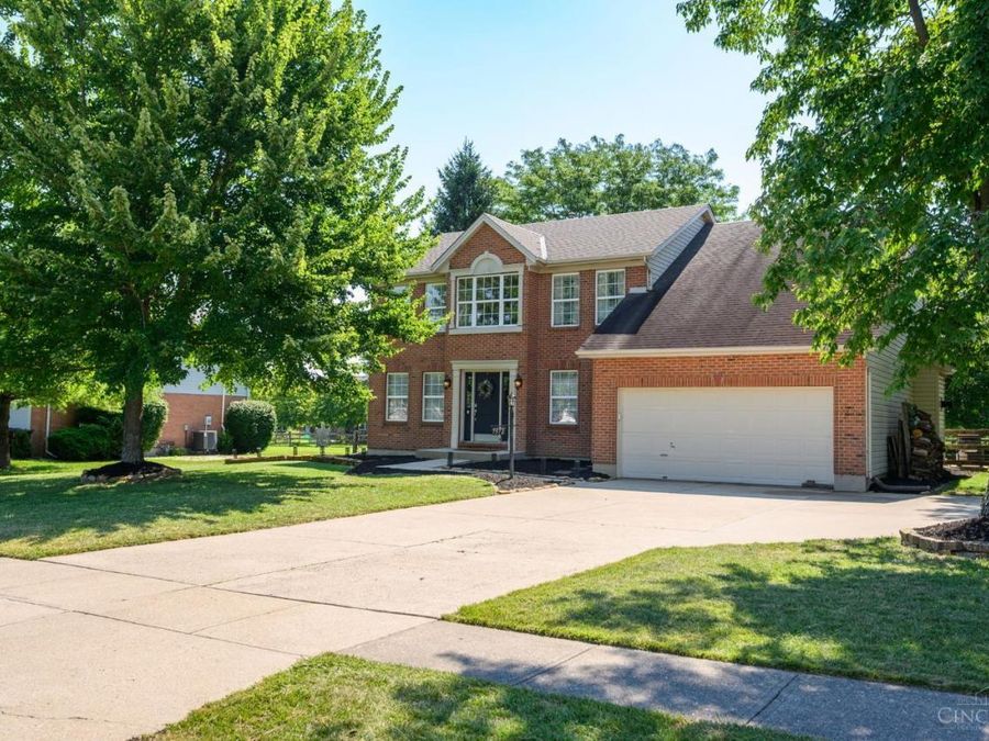 7972 Kennesaw Drive, West Chester, OH 45069 Photo 2