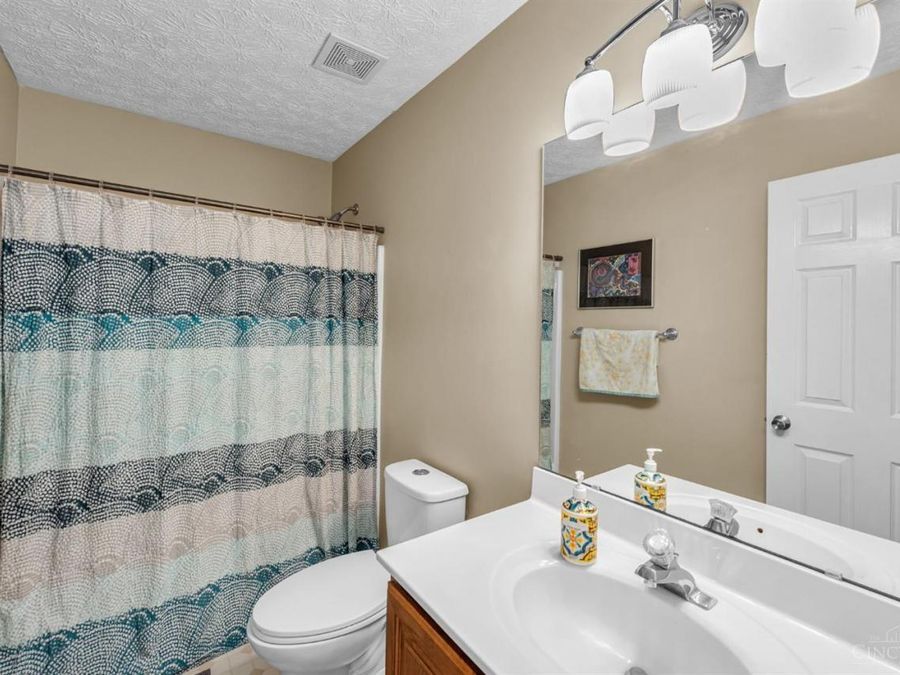 7972 Kennesaw Drive, West Chester, OH 45069 Photo 28