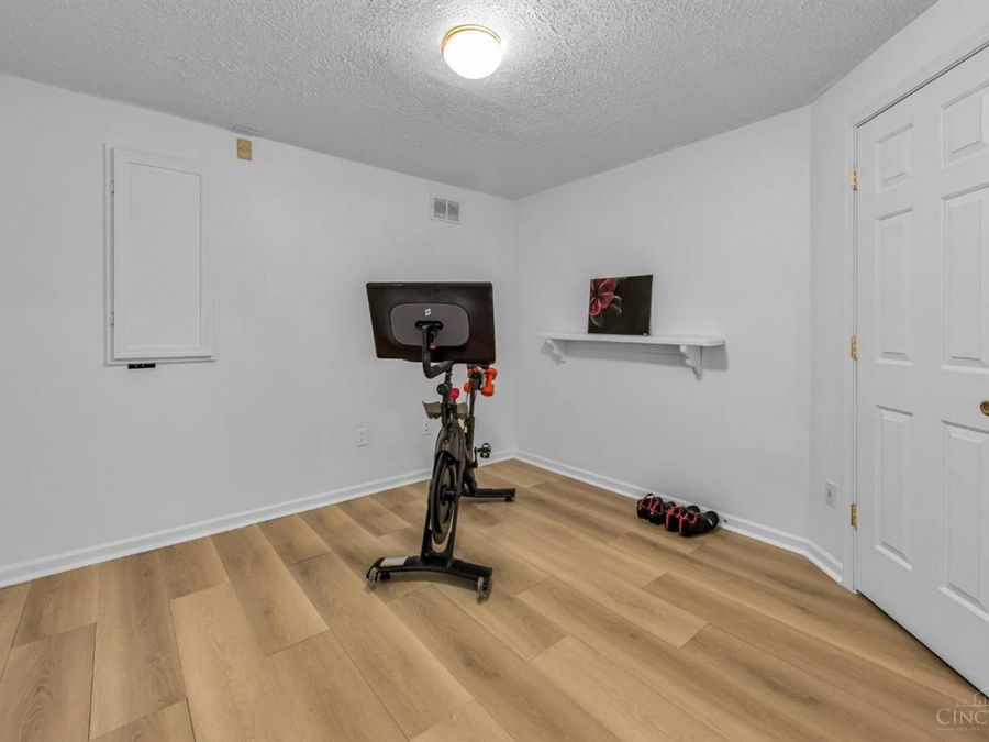 7972 Kennesaw Drive, West Chester, OH 45069 Photo 41
