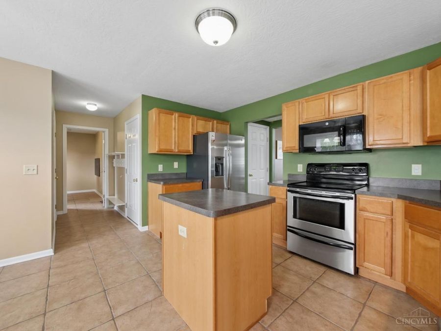 235 George Lewis Court, Harrison, OH 45030 Photo 10