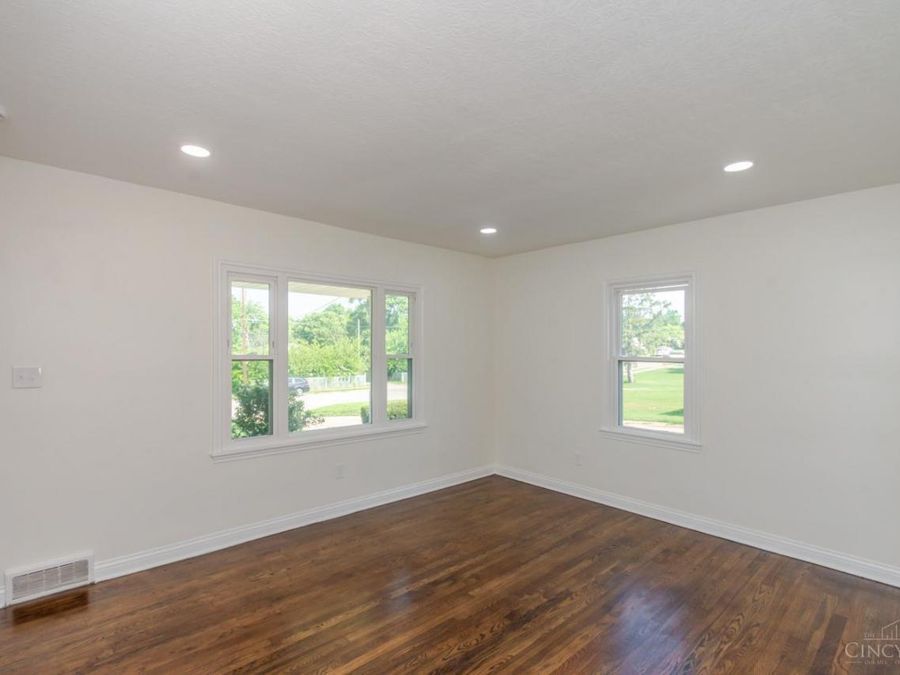 113 Gideon Road, Middletown, OH 45044 Photo 4