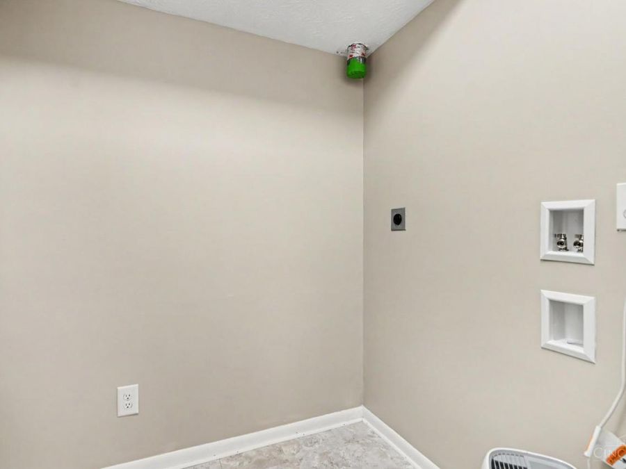 9901 Regatta Drive, Unit 105, Colerain Township, OH 45252 Photo 14