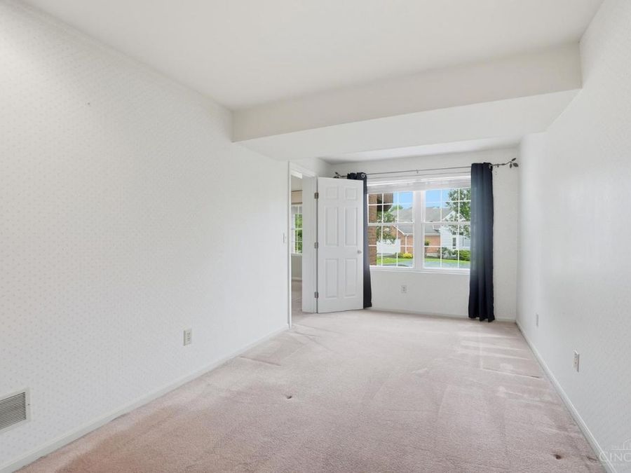 6645 Spindlewick Lane, Cincinnati, OH 45230 Photo 21