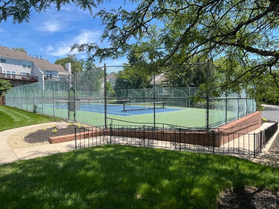 6645 Spindlewick Lane, Cincinnati, OH 45230 Photo 33