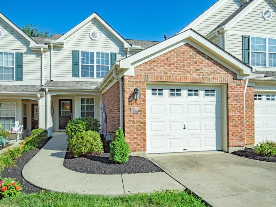 2035 Commons Circle Drive, Unit 3C, Batavia Township, OH 45103 Photo 2