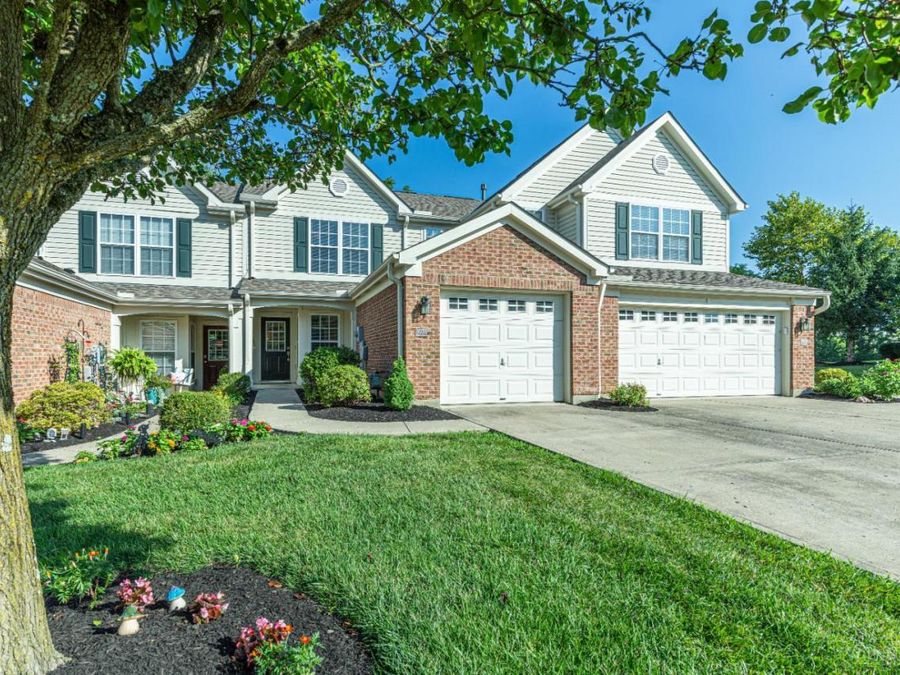 2035 Commons Circle Drive, Unit 3C, Batavia Township, OH 45103 Photo 3
