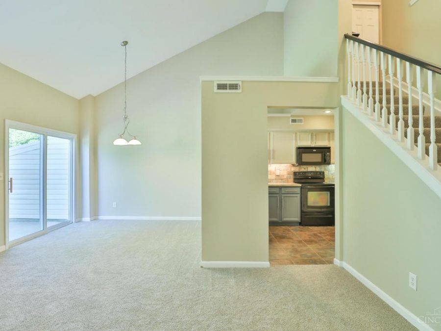 2035 Commons Circle Drive, Unit 3C, Batavia Township, OH 45103 Photo 8