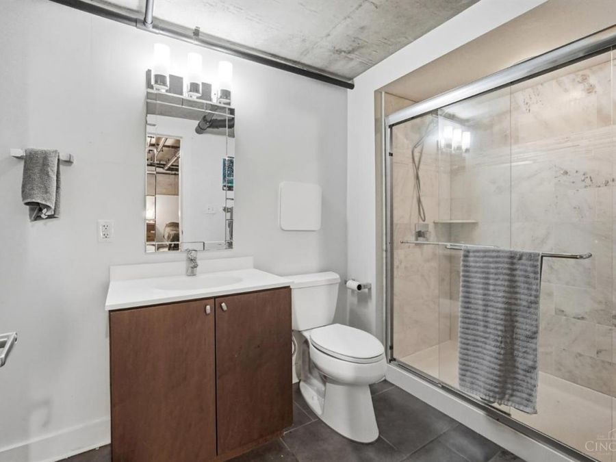 353 W Fourth Street, Unit 209, Cincinnati, OH 45202 Photo 29