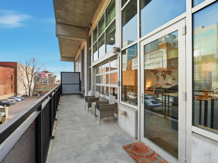 353 W Fourth Street, Unit 209, Cincinnati, OH 45202 Photo 32