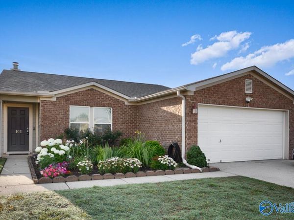103 Coach Glen Drive, Owens Cross Roads, AL 35763