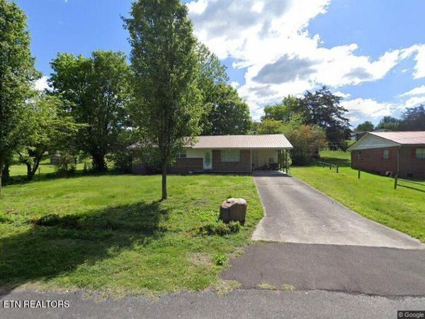 542 Fairfield Drive, Newport, TN 37821
