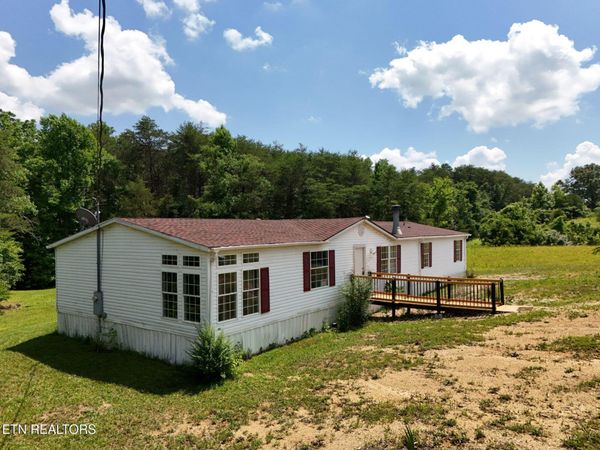 915 Porter Kite Rd, Mohawk, TN 37810