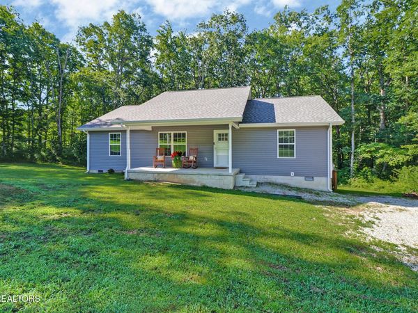 2296 Memory Garden Rd , Jamestown, TN 38556