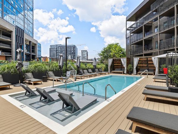 635 7th Ave S, Unit 417, Nashville, TN 37203