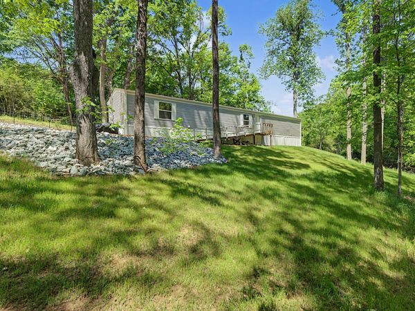 116 Lee Ln , Big Rock, TN 37023