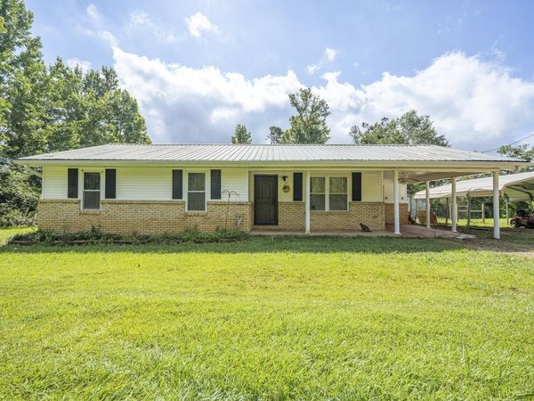 930 OLD UNION RD , Adamsville, TN 38310