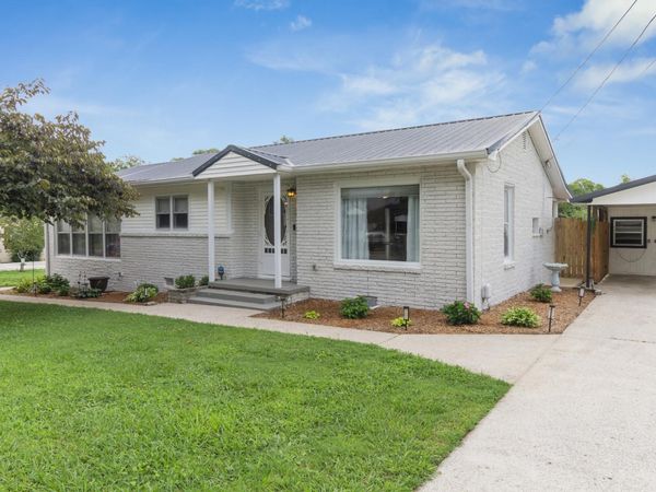 207 Fairview St , Estill Springs, TN 37330