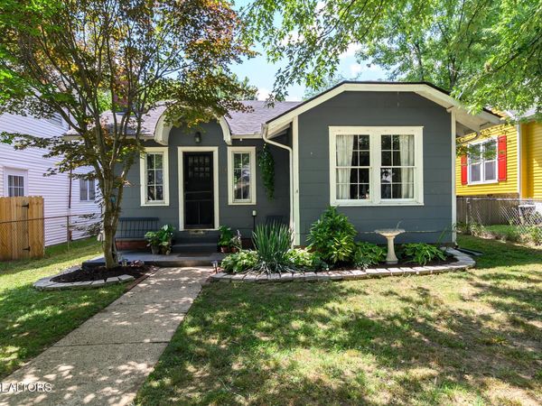 614 Radford Place , Knoxville, TN 37917