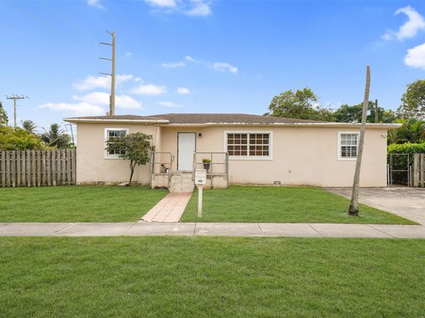 500 NW 120th Street , Miami, FL 33168