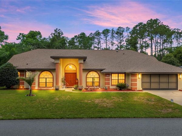 42 PINE DRIVE, HOMOSASSA, FL 34446