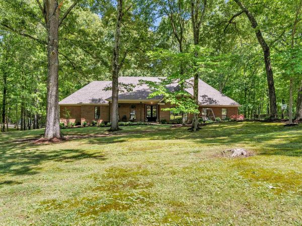 400 GREAT OAKS RD, Eads, TN 38028