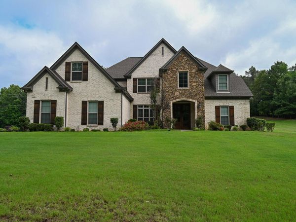 11250 MILLER RD, Olive Branch, MS 38654