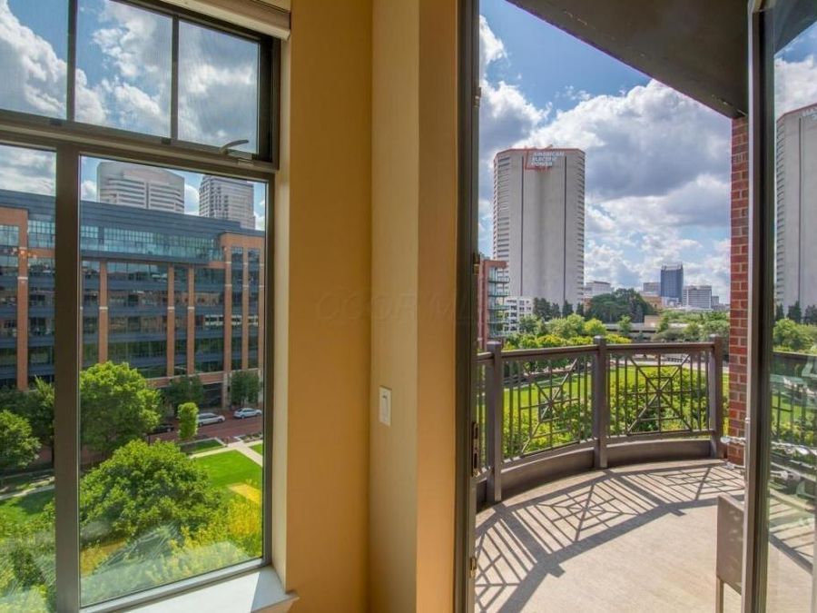 250 Daniel Burnham Square , Unit 607, Columbus, OH 43215 Photo 1