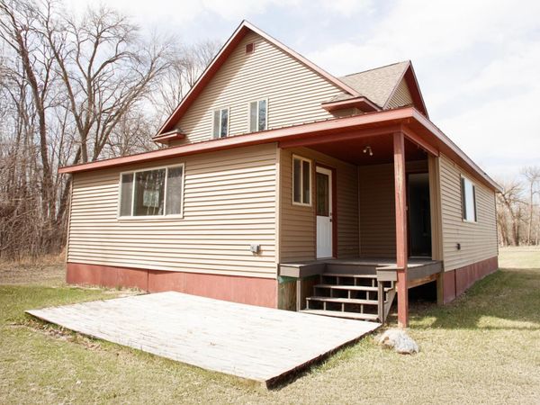 61684 E 260th Street , Hewitt, MN 56453