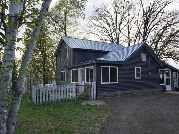 914 2nd Avenue NE, Long Prairie, MN 56347