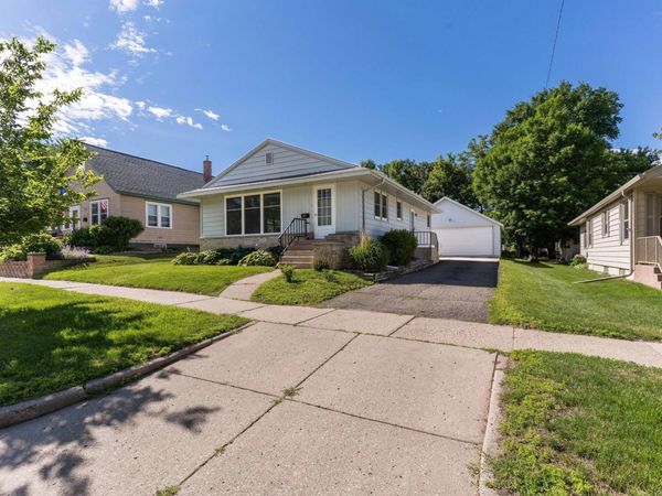 623 Spruce Street , Fergus Falls, MN 56537