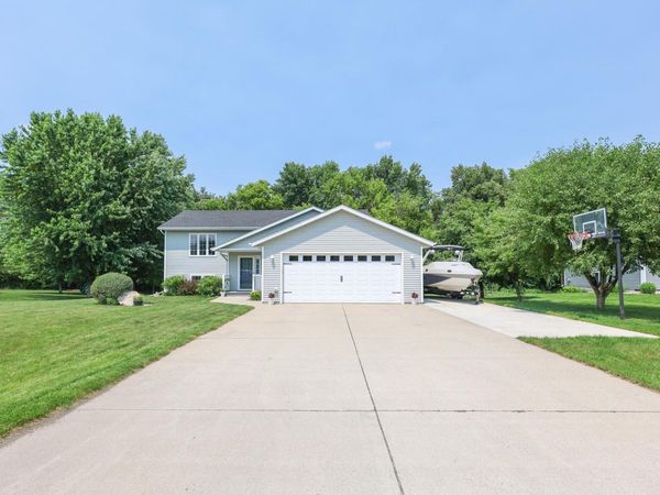 2501 Shadow Lane SE, Alexandria, MN 56308