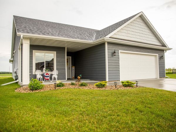 100 Willow Lane NW, Kasson, MN 55944