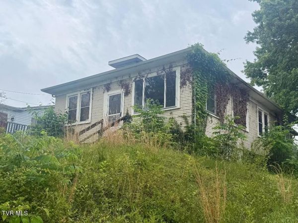 322 Parks Worley, Bluff City, TN 37618