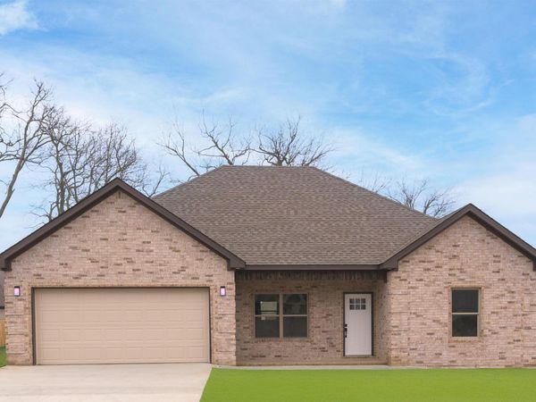805 Brayden , Manila, AR 72442