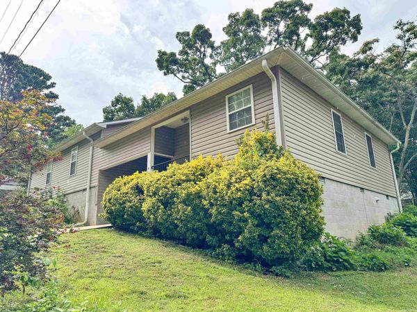 410 Clinton W , Heber Springs, AR 72543