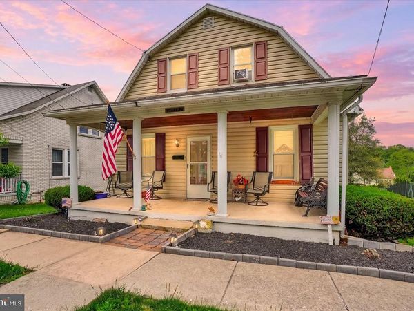 44 GLEN AVENUE, GLEN ROCK, PA 17327
