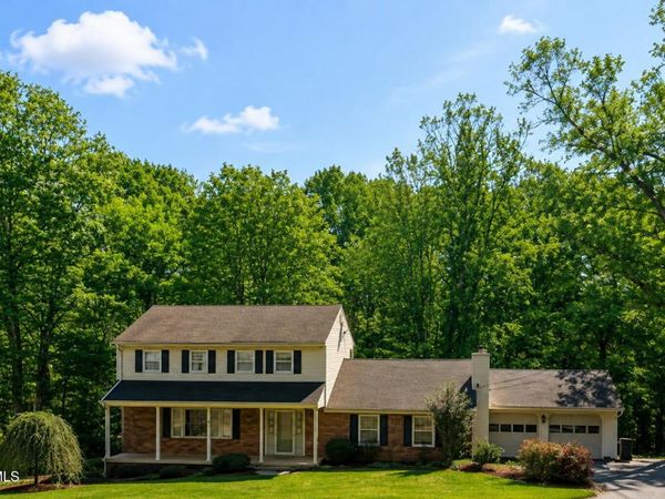 1700 Brentwood Drive, Greeneville, TN 37743