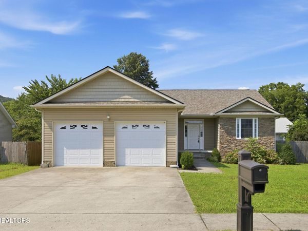 404 Wilson Court, Jasper, TN 37347