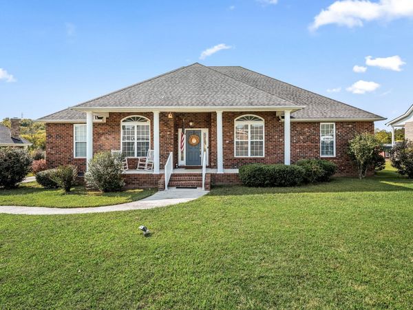 96 Auburn Hills Dr , Woodbury, TN 37190