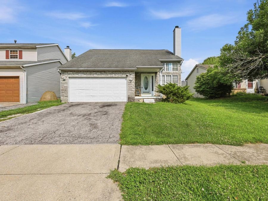2766 Raphael Drive , Columbus, OH 43232 Photo 1
