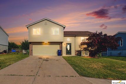 11003 S 17th Street, Bellevue, NE 68123