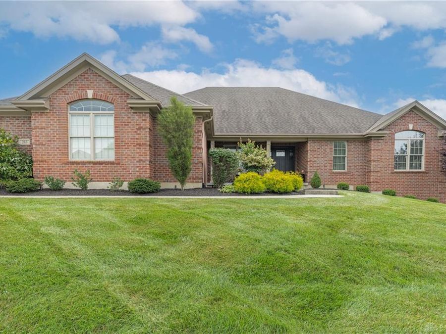 283 Crown Point Drive, Clearcreek Township, OH 45458 Photo 1