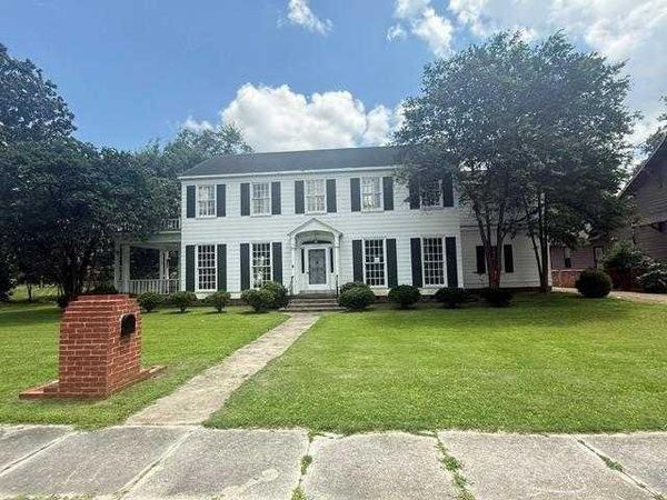 154 W 2nd Street, Clarksdale, MS 38614
