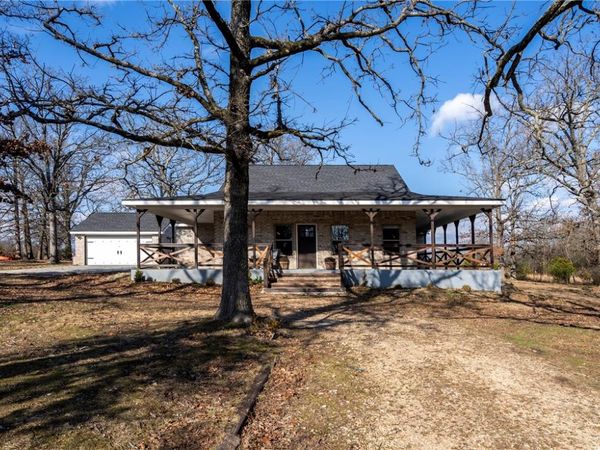 472899 640 Road , Watts, OK 74964
