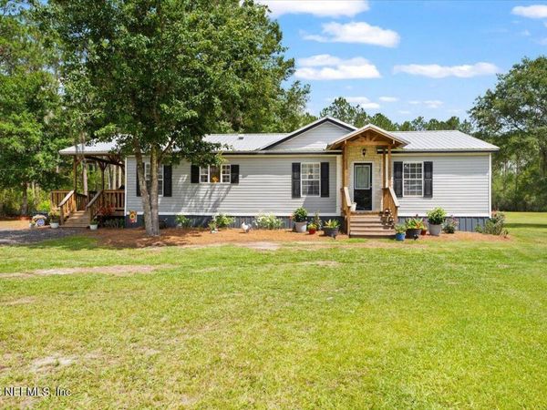 24045 NW 50TH Avenue, Lawtey, FL 32058