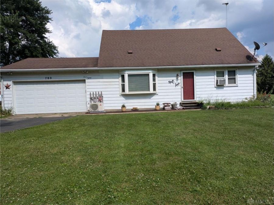 780 S Clayton Road, New Lebanon, OH 45345 Photo 1